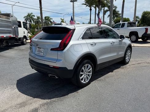 Used 2021 Cadillac XT4 Luxury FWD image 7