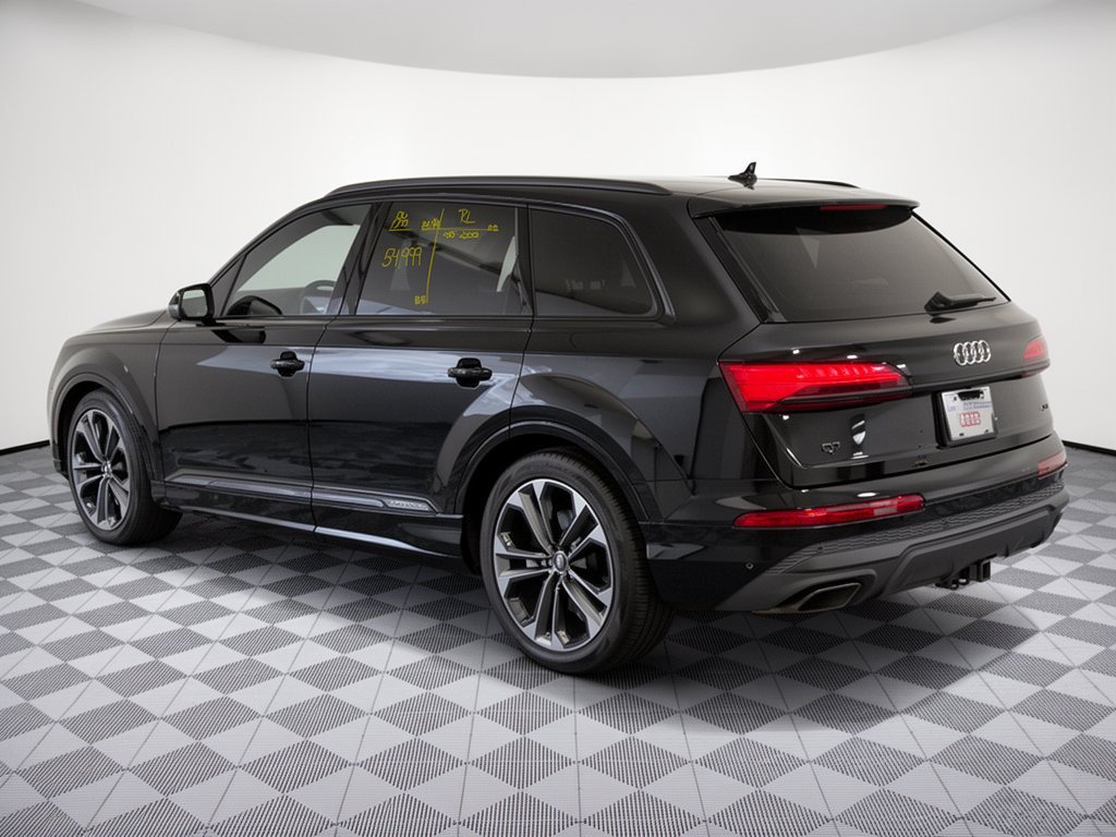 Used 2026 Audi Q7 3.0T Premium Plus w/ Premium Plus Package AWD/4WD image 3