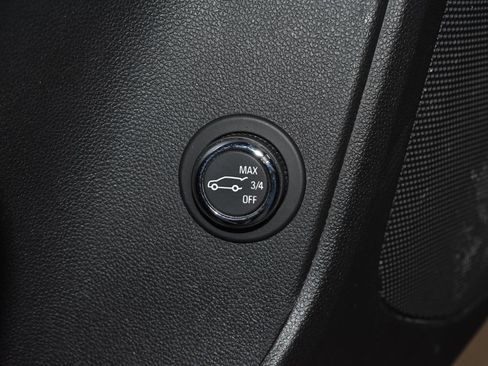 Used 2020 Chevrolet Blazer LT w/ Redline Edition FWD image 6