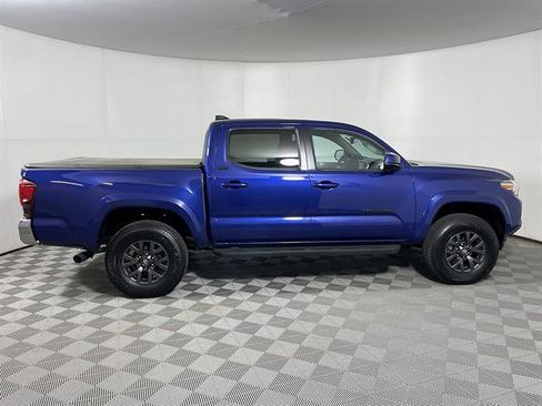 Certified 2023 Toyota Tacoma SR5 AWD/4WD image 8