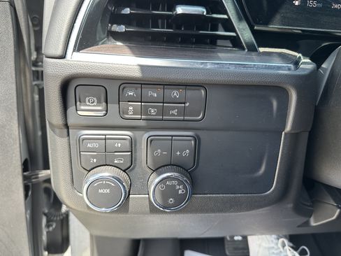 Certified 2025 Chevrolet Tahoe LT AWD/4WD image 10