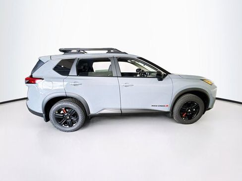 New 2026 Nissan Rogue SV image 7