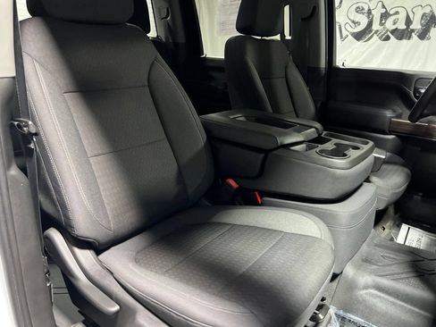 Used 2022 Chevrolet Silverado 2500 LT AWD/4WD image 12
