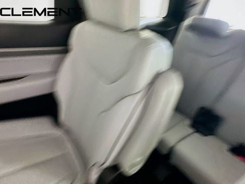 Certified 2025 Hyundai Palisade SEL FWD image 33