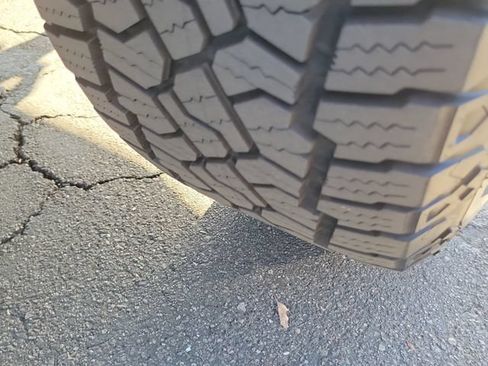 Used 2015 Ford F150 XLT w/ Equipment Group 301A Mid AWD/4WD image 29