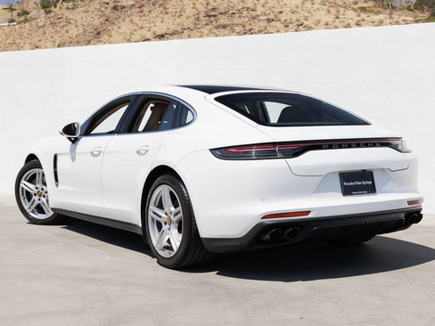 Certified 2023 Porsche Panamera Platinum Edition RWD image 3
