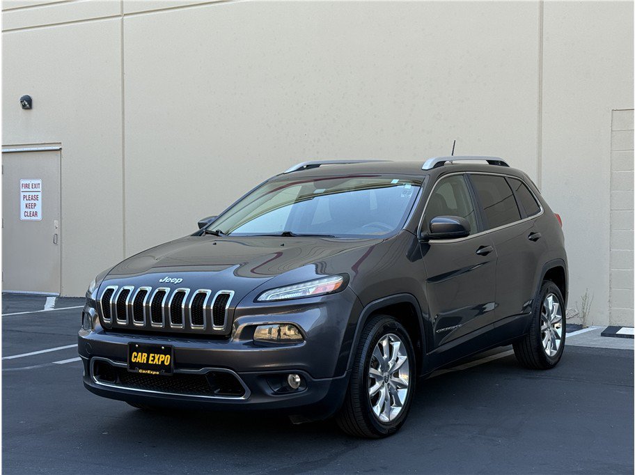Used 2015 Jeep Cherokee Limited w/ Luxury Group FWD image 1