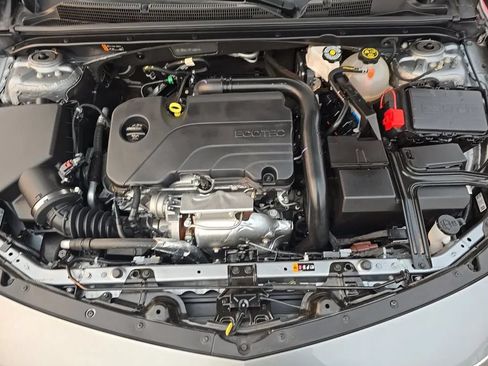 Used 2023 Chevrolet Malibu LT FWD image 14