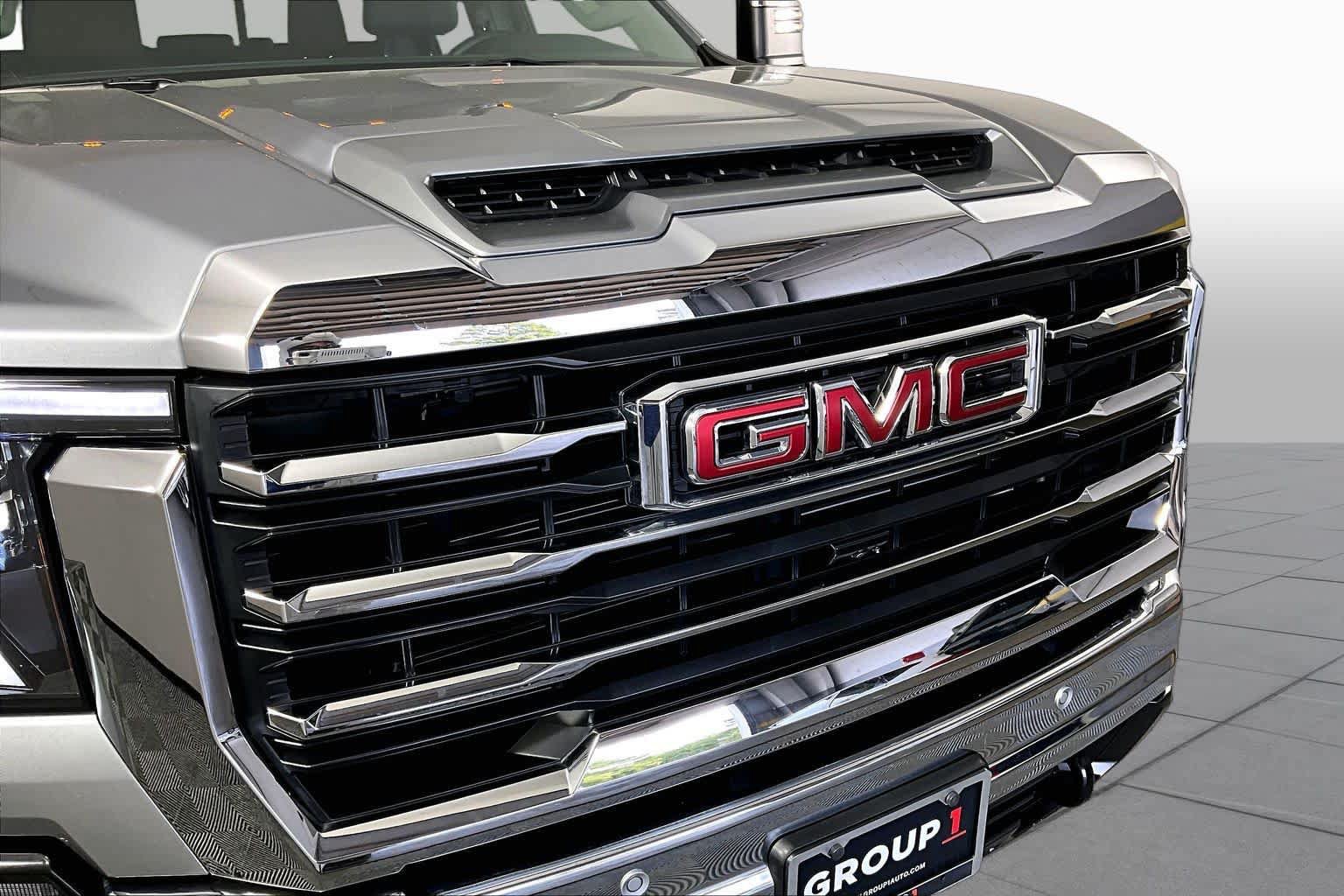 Used 2025 GMC Sierra 2500 SLT w/ Texas SLT Premium Package AWD/4WD image 26