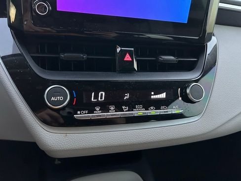 Used 2023 Toyota Corolla LE image 25