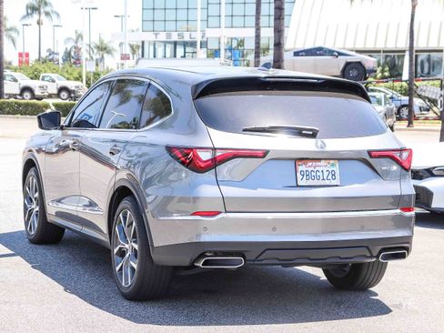 Used 2022 Acura MDX FWD w/ Technology Package image 13