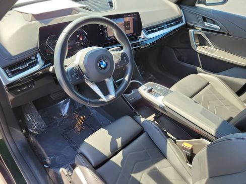 Used 2025 BMW X1 xDrive28i AWD/4WD image 23