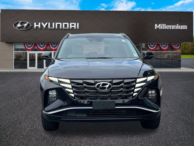 Used 2024 Hyundai Tucson SEL w/ Convenience Package AWD/4WD image 2