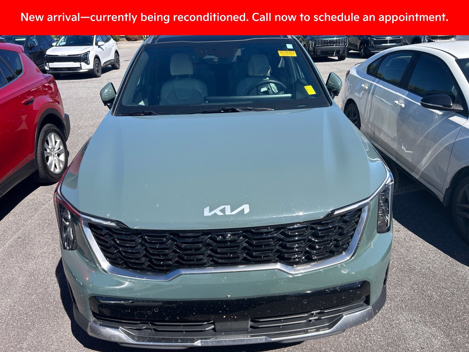 Certified 2025 Kia Sorento SX Prestige AWD/4WD image 2