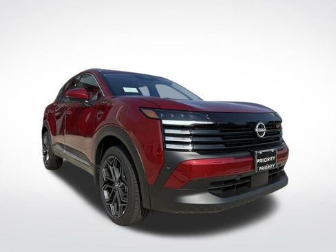 New 2025 Nissan Kicks SR w/ SR Premium Package image 9