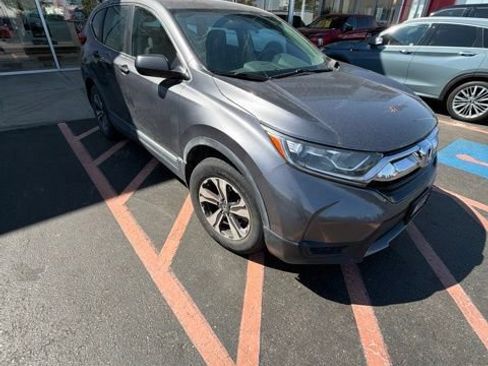 Used 2019 Honda CR-V LX image 5