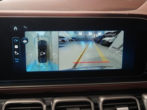 New 2026 Mercedes-Benz Maybach GLS 600 4MATIC image 27