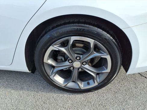 Used 2019 Chevrolet Malibu RS w/ LPO, Convenience Package 1 image 4