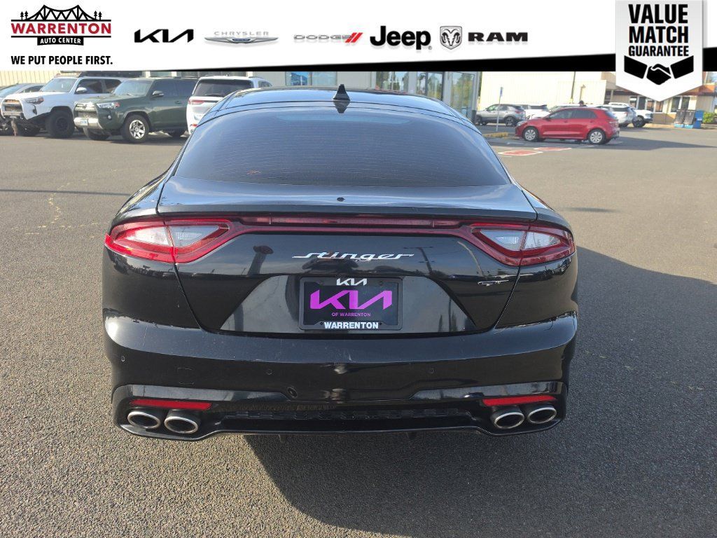 Used 2021 Kia Stinger GT1 RWD image 4