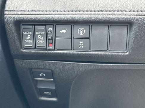 Used 2023 Honda Odyssey Sport image 35