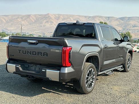 Used 2024 Toyota Tundra Limited AWD/4WD image 12