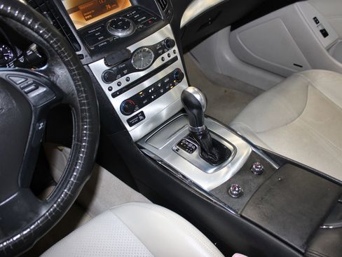 Used 2013 INFINITI G37 Journey w/ Premium Pkg RWD image 16