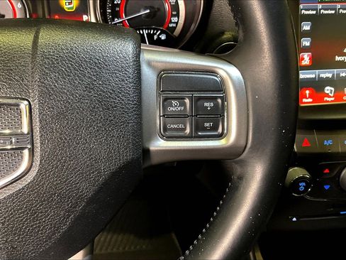Used 2018 Dodge Journey Crossroad w/ Driver Convenience Group image 12