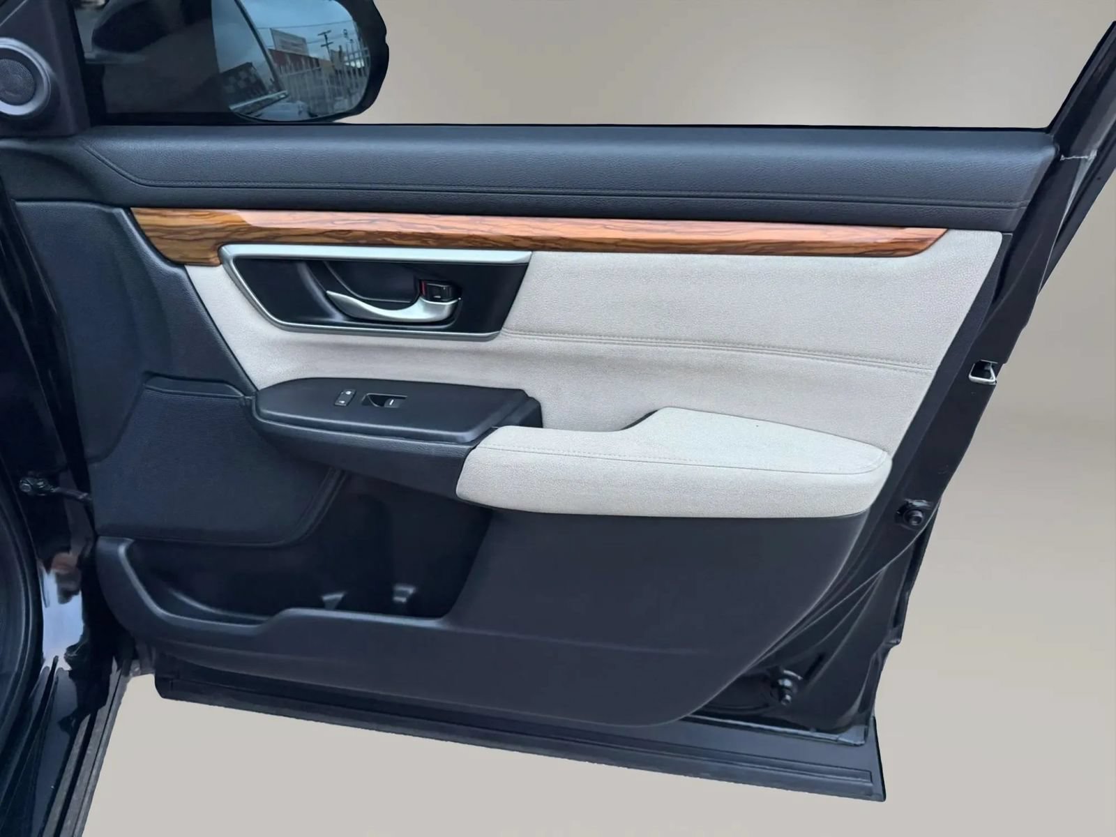 Used 2017 Honda CR-V EX image 30