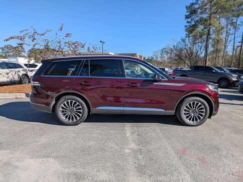 Certified 2022 Lincoln Aviator Reserve w/ Elements Package Plus image 4