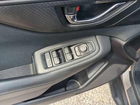 Used 2022 Subaru Outback Premium AWD/4WD image 19