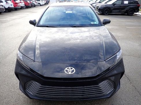 New 2026 Toyota Camry XLE image 9
