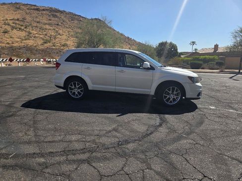 Used 2015 Dodge Journey R/T FWD image 3