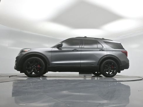 Certified 2021 Ford Explorer ST w/ Equipment Group 401A AWD/4WD image 51