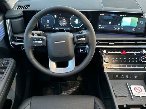 New 2025 Hyundai Santa Fe Limited AWD/4WD image 11