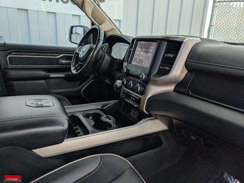 Used 2020 RAM 1500 Laramie w/ Off Road Group image 32