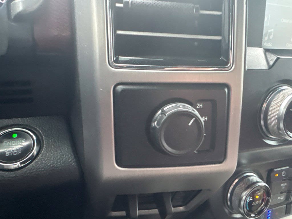 Used 2019 Ford F350 Platinum AWD/4WD image 23