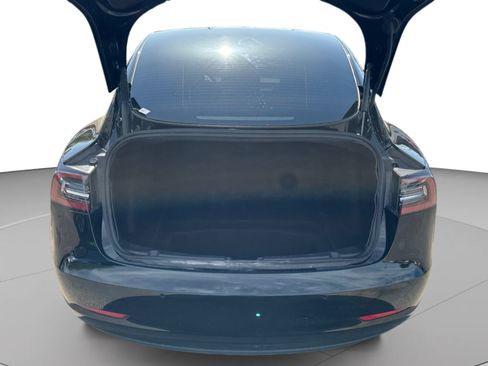 Used 2021 Tesla Model 3 Standard Range Plus RWD image 19