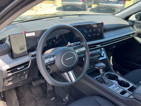 Certified 2026 Hyundai Sonata SE FWD image 28