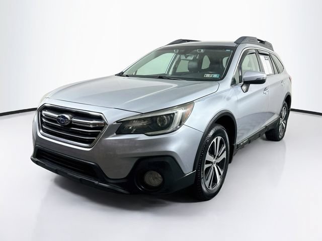 Used 2018 Subaru Outback 2.5i Limited AWD/4WD image 3