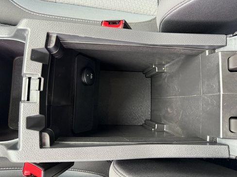 Used 2018 Ford Escape SE AWD/4WD image 25