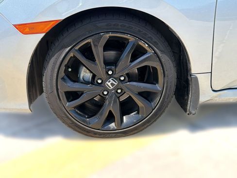 Used 2020 Honda Civic Sport image 12
