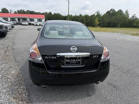 Used 2012 Nissan Altima 2.5 S FWD image 4