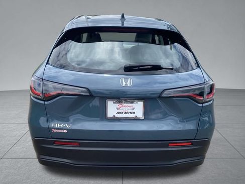 Used 2024 Honda HR-V LX image 12