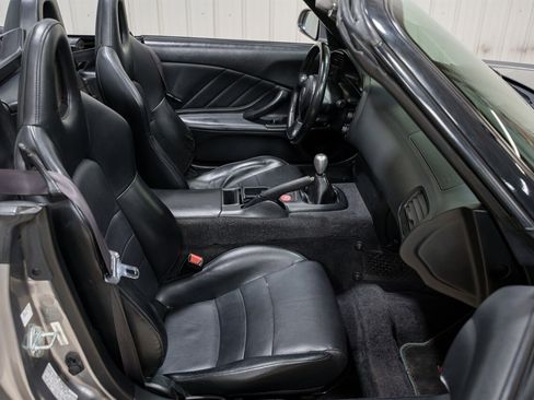 Used 2000 Honda S2000 image 28