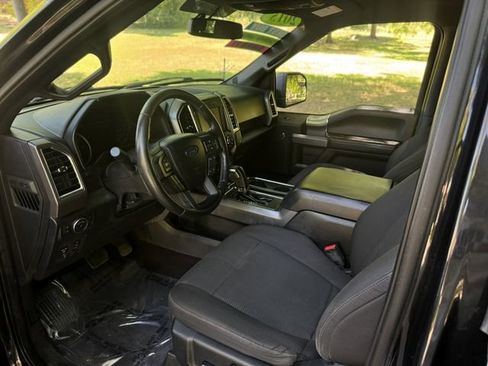 Used 2015 Ford F150 XLT w/ Equipment Group 302A Luxury RWD image 14
