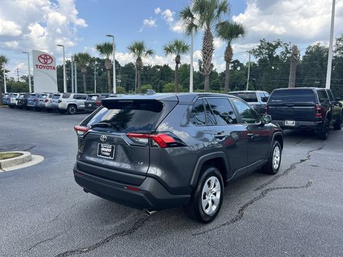 Used 2024 Toyota RAV4 LE FWD image 10