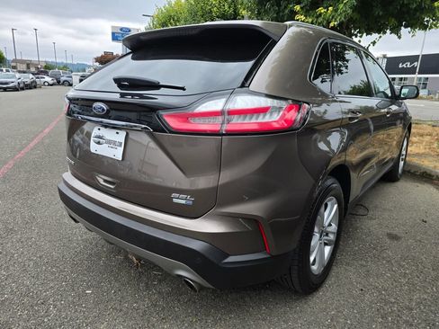 Used 2019 Ford Edge SEL w/ Equipment Group 201A AWD/4WD image 3