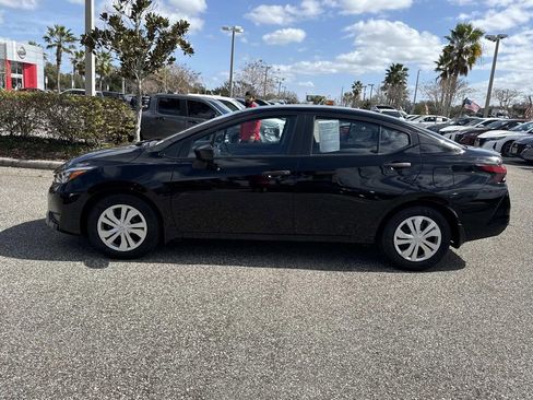 Certified 2025 Nissan Versa S w/ Trunk Package image 7