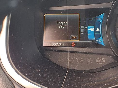 Used 2018 Ford Edge Titanium w/ Ford Safe & Smart Package image 30