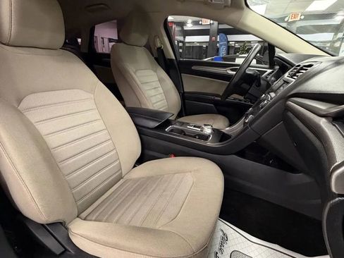 Used 2020 Ford Fusion S image 9